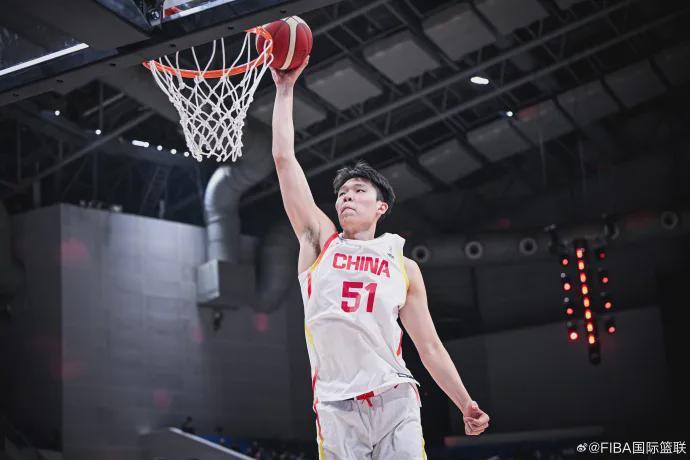 8868体育官方入口-确认了!正式签约加盟!又一中国新星征战NCAA